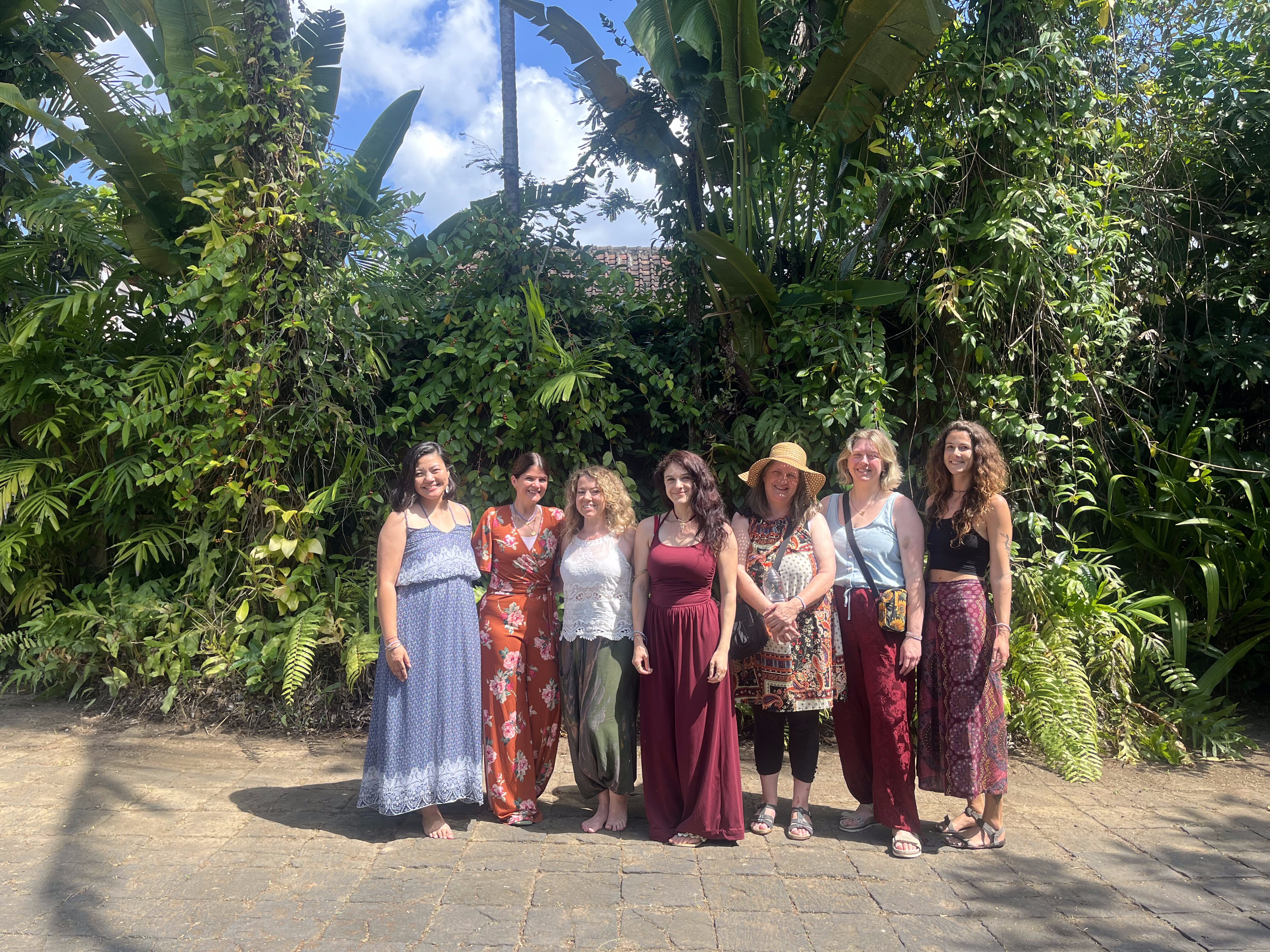 women's creative wellbeing retreat bali